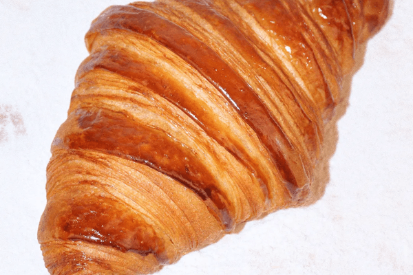 caterbee/cf/cafecrema/dishes/medium/Croissant-1-1.webp