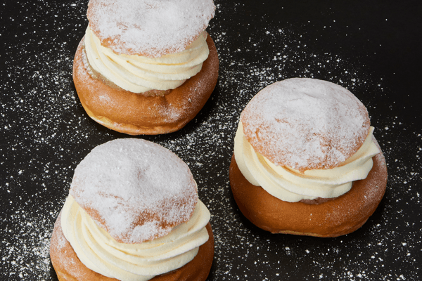 caterbee/cf/gateau/dishes/medium/2048_Semla_Vanlig%20(3).jpg